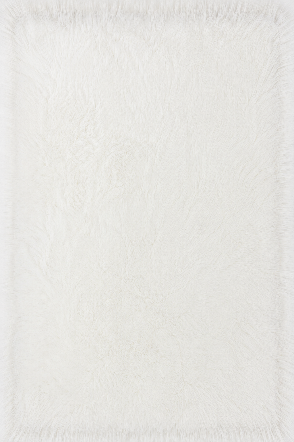 Tapis blanc poil long